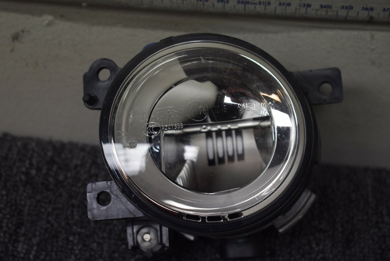 2014-2019 INFINITI Q50 FOG LIGHT LEFT SIDE FACTORY OEM