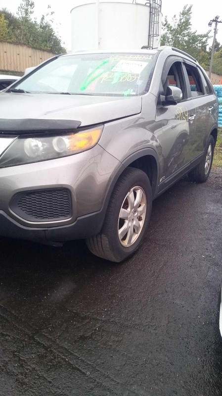 2011 KIA SORENTO Differential Carrier Assembly 4WD 3.5L OEM 195K Miles