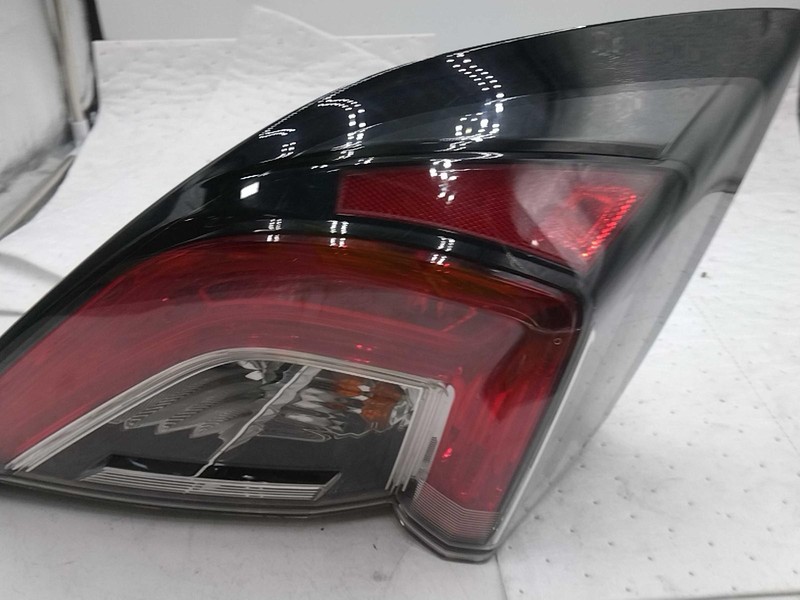 2017 Honda Civic Left Tail Light Assembly Blue 627732 Used 114k Miles