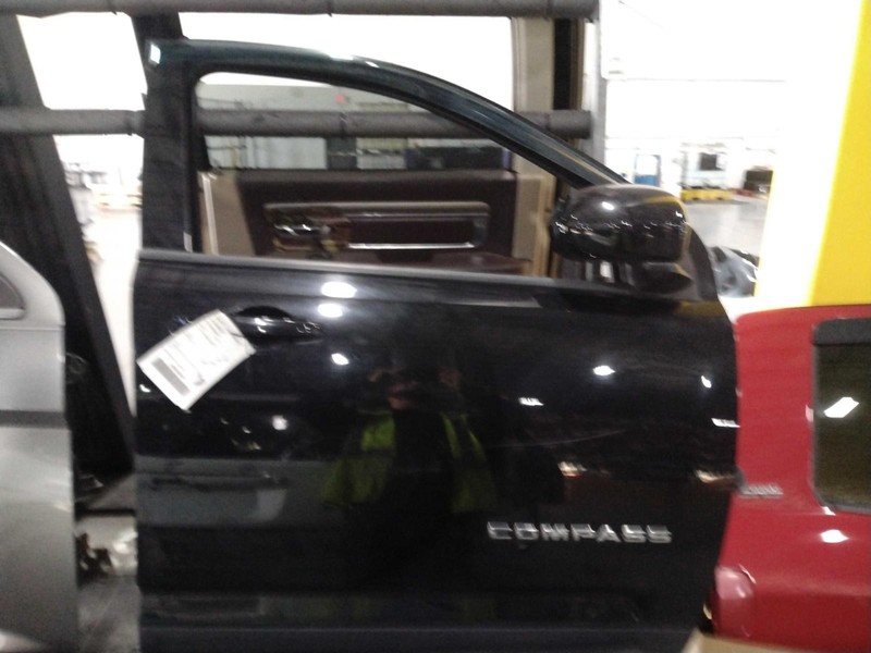 2014 Jeep Compass Right Door Black 4DR SUV OEM Used Part 418392 Scratches