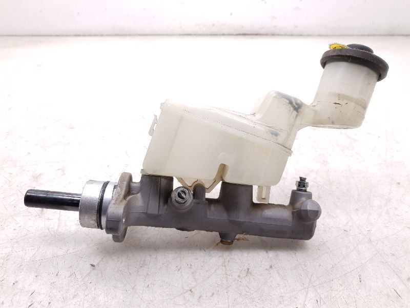 2003 TOYOTA RAV42.0L FWD BRAKE MASTER CYLINDER ASSEMBLY