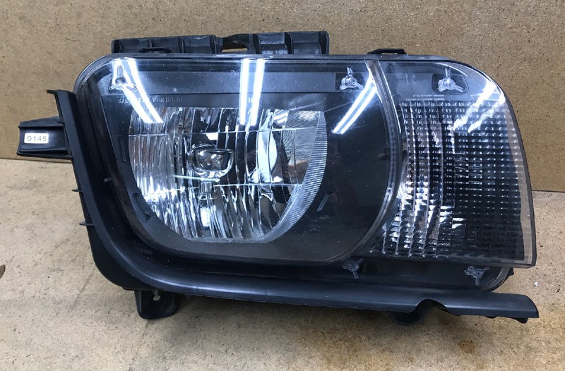 2010 2011 2012 2013 Chevy Camaro Halogen Headlight RH Right Passenger Side OEM