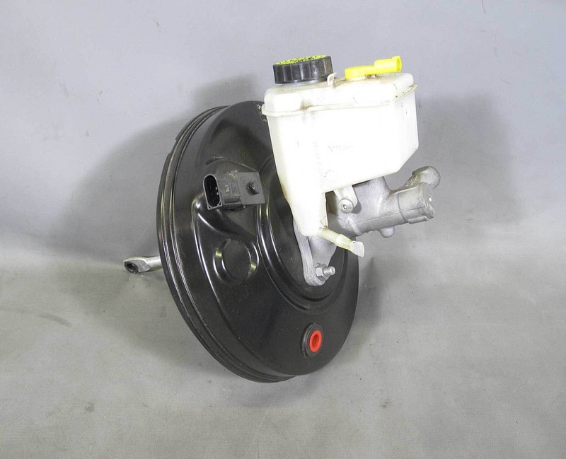 BMW E89 Z4 28i 4-Cyl Power Brake Booster w Master Cylinder Assembly 2012-2016 OE
