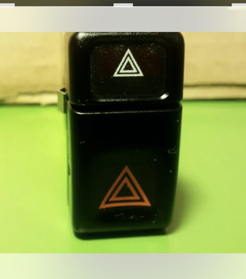 1996VOLVOV90 OEM ORIGINAL EMERGENCY HAZARD SWITCHOEM 9125204