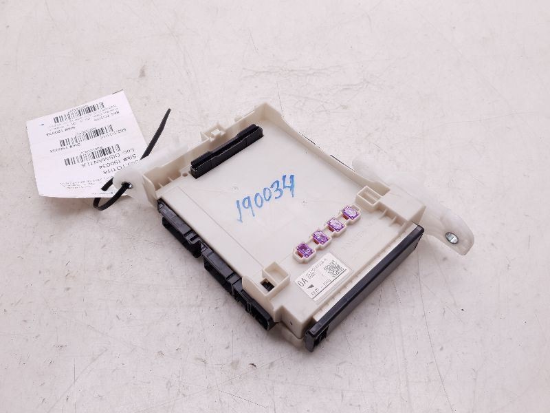 2016 TOYOTA PRIUS TWO 1.8L FWD AT CABIN INTERIOR FUSE BOX