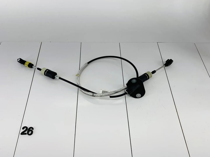 15-17 VOLVO XC60 2.0L GAS ENGINE AUTOMATIC TRANSMISSION GEAR SHIFTER CABLE OEM