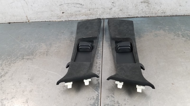 2011 Mercedes Benz AMG E 63 B Pillar Trim Panels #6599 P4