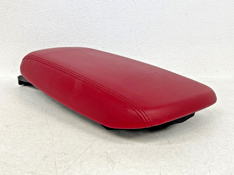 ⭐2017-2022 ALFA ROMEO GIULIA FRONT CENTER CONSOLE ARMREST LID ASSY OEM LOT2469