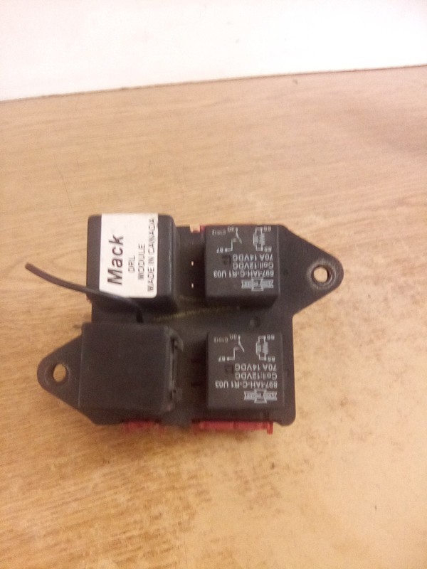 2011 Mack Fuse/Relay Box