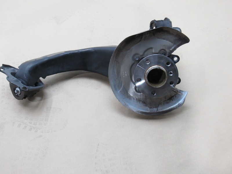 Mini Cooper Countryman S 2024 Rear Right Spindle Knuckle Hub 23-25 *
