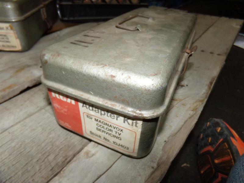 Vintage RCA Magnavox TV Repair Kit Case 10J403 *FREE SHIPPING*