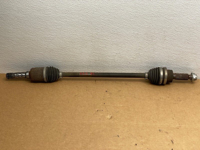 2015-2019 LINCOLN MKC REAR LEFT DRIVER SIDE AXLE SHAFT OEM LOT722