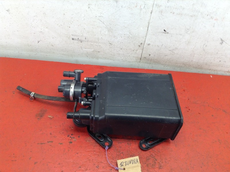 07-13 TOYOTA TUNDRA 5.7L FUEL VAPOR CHARCOAL CANISTER OEM
