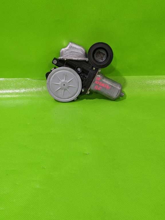 10-13 KIZASHI PASSENGER RIGHT FRONT WINDOW MOTOR OEM 4325-25