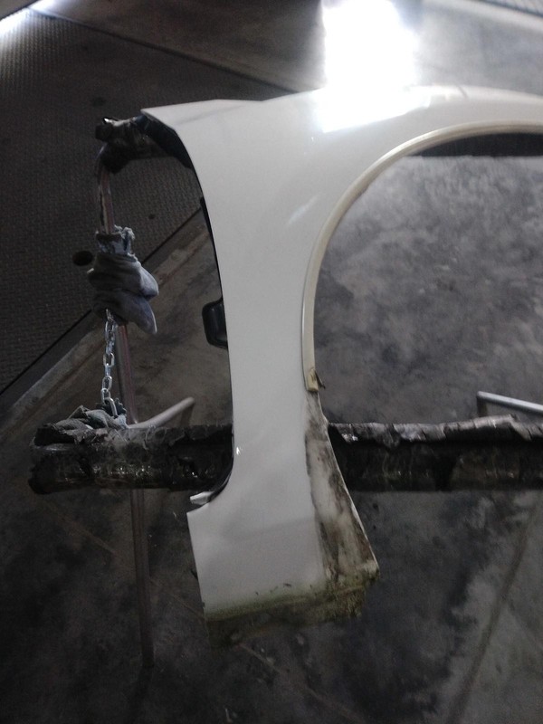 2016 Hyundai Elantra Right Front Fender White OEM Used 204805 102K Miles
