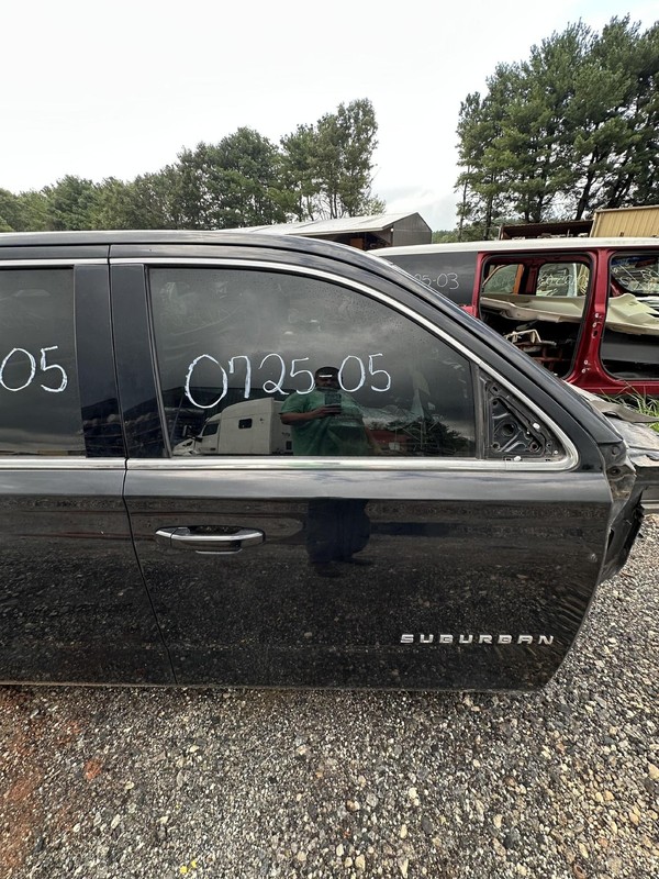 2015-2020 CHEVY/GMC SUBURBAN FRONT RIGHT PASSENGER DOOR SHELL BLACK GBA OEM
