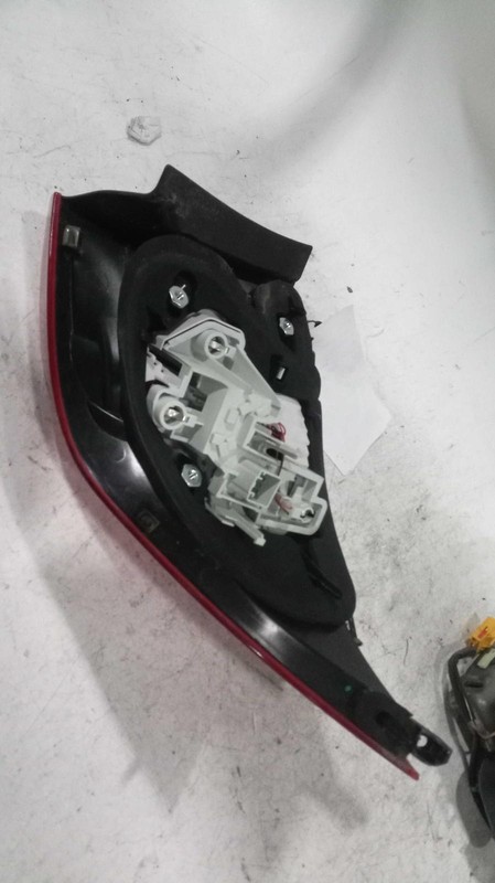 2016 VOLVO S60 Right Tail Light Assembly Red OEM 596536 - Scuffs, 80K Miles