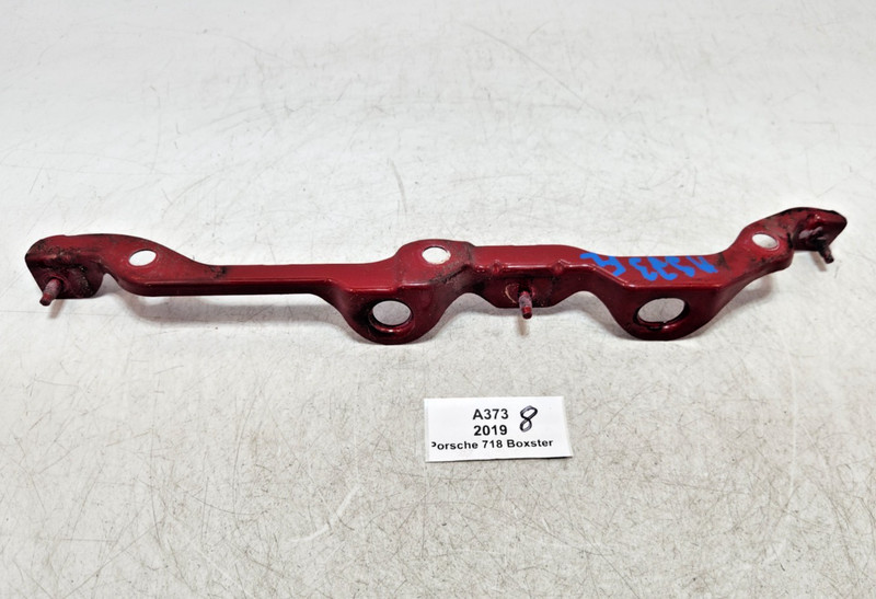✅ 17-24 OEM Porsche 718 Boxster 982 Front Left Driver Side Fender Bracket Red