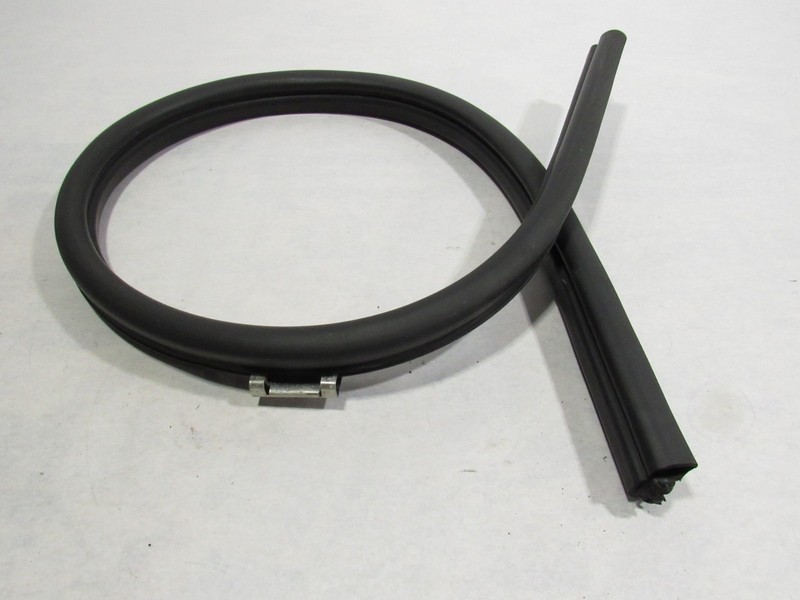 Ferrari 488 Spider 2017 Front Right Lower Bottom Inner Door Gasket Seal 15-19 |@