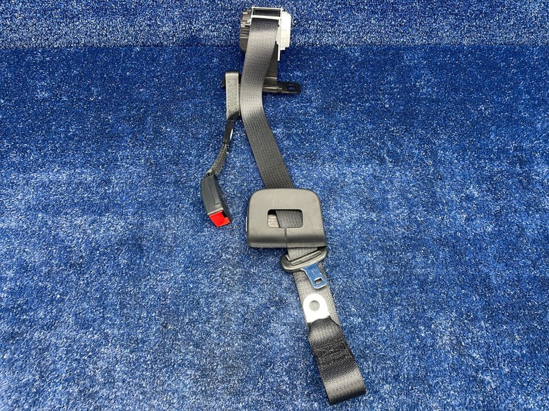 2025-2026 RAM 1500 Rear Center Middle Seat Belt Retractor Assembly OEM P7AX82TX7