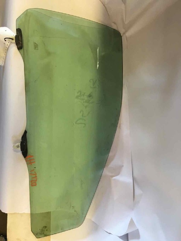 Front Door Glass/window TOYOTA SIENNA Right 98 99 00 01 02 03