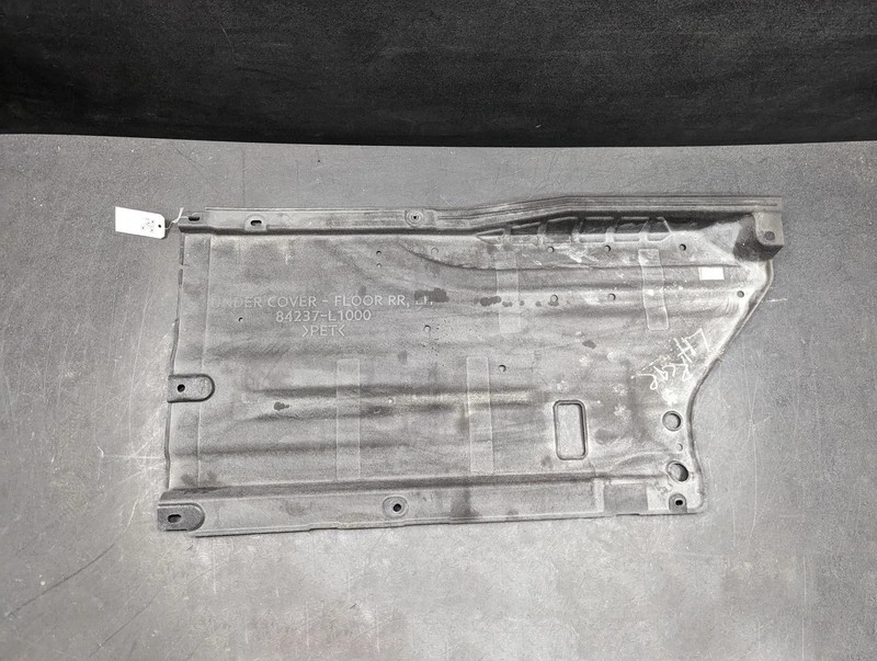 Rear Left Under Cover Splash Shield 2021 Hyundai Sonata 84237-L1000 2022 - 2025