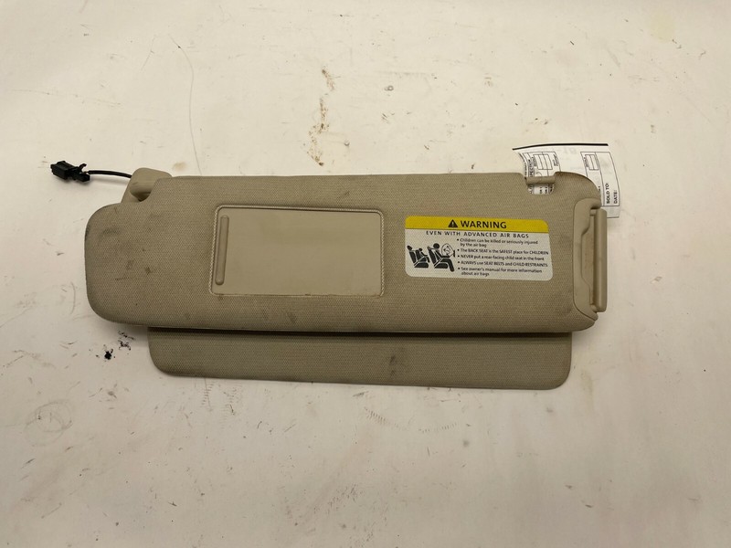 2011- 2015 AUDI Q7 SUN VISOR FRONT LEFT DRIVER W/MIRROR SHADE OEM SUNVISOR