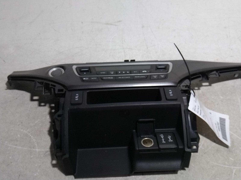 2017 Honda Pilot A/C Selector Switch OEM White 63000 Miles Warranty