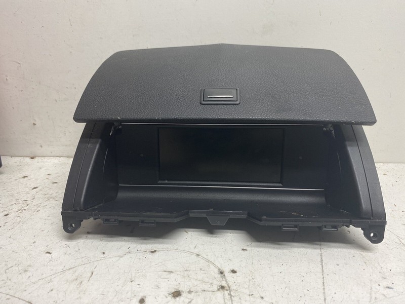 2008-2011 Mercedes C300 GPS Nav A 204 680 12 31 9F45 Pop Up Display Screen Bezel