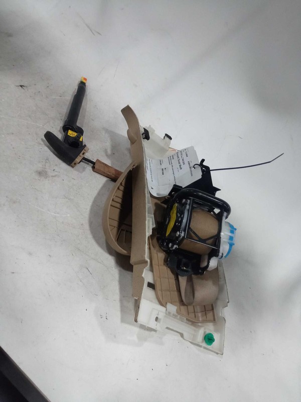2015 Hyundai Genesis Tan Seat Belt OEM 88820B1510RRY 114K Miles