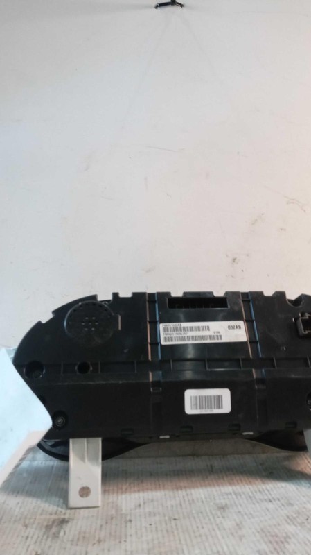 2016 Dodge Challenger Speedometer Gauge White OEM 68281036AB 94000 Miles