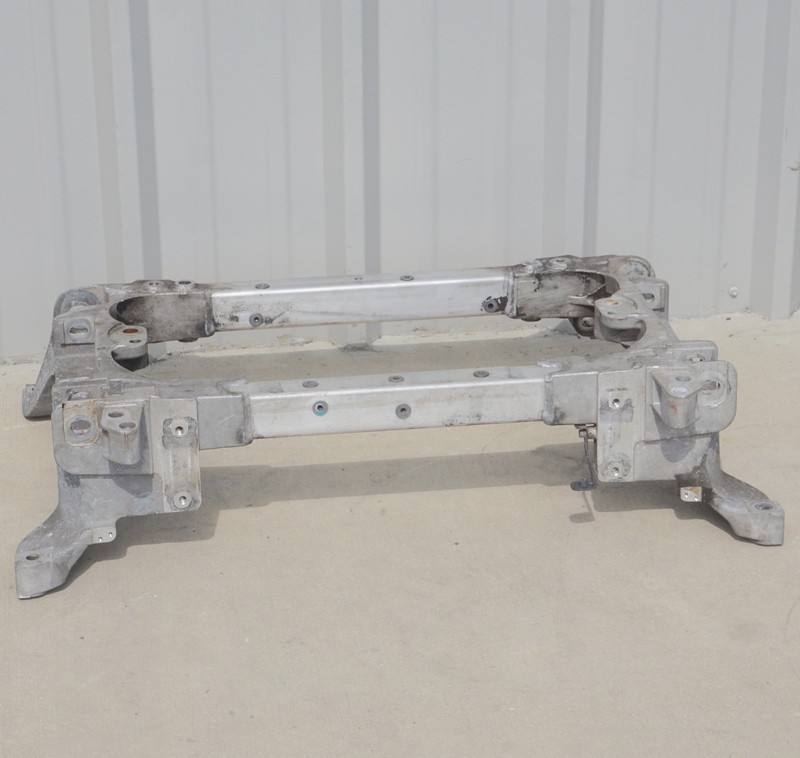 2014 - 2019 Maserati Ghibli RWD Front Suspension Subframe Crossmember OEM