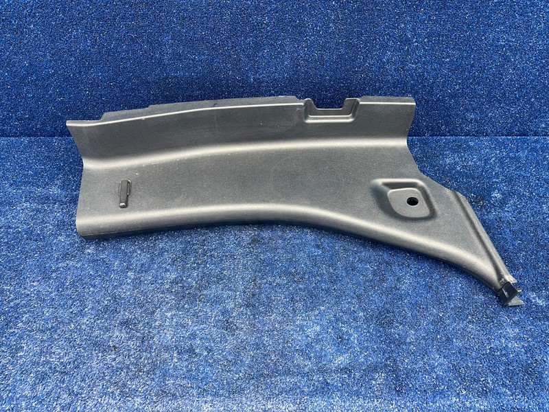 2007–13 Toyota Tundra Rear Right Lower C Pillar Trim Cover Panel OEM 625300C021
