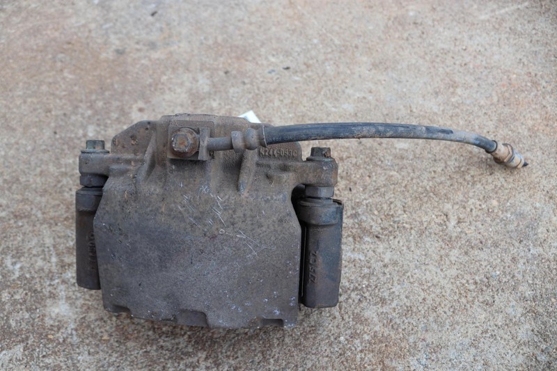 2007-2020 CADILLAC ESCALADE ESV REAR LEFT SIDE BRAKE CALIPER W/ HOSE OEM