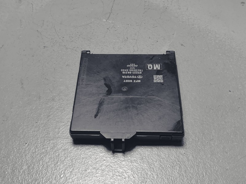 2018-2019 Toyota Camry Instrument Panel Multiplex Network Body Control Unit OEM