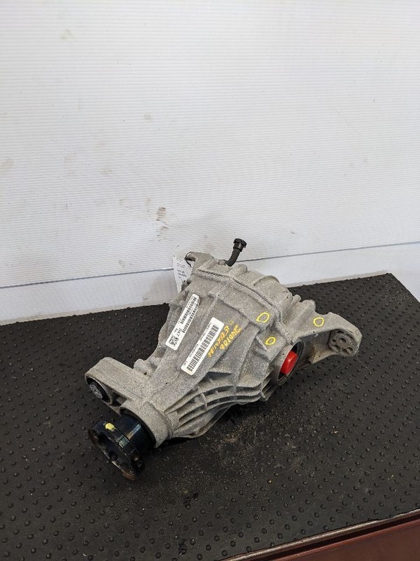 Carrier Rear 230mm 9.06" Ring Gear 3.6L Fits 14-15 DURANGO 1184713