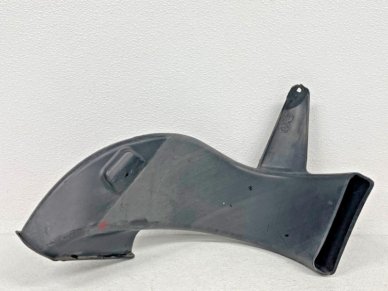 ⭐05-13 CHEVROLET CORVETTE C6 REAR LEFT BRAKE CALIPER COOLING AIR DUCT OE LOT2321