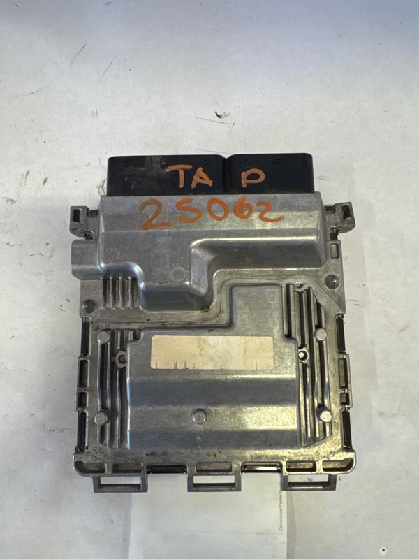 A271 150 0391 MERCEDES C250 12 13 14 15 A003 446 8840