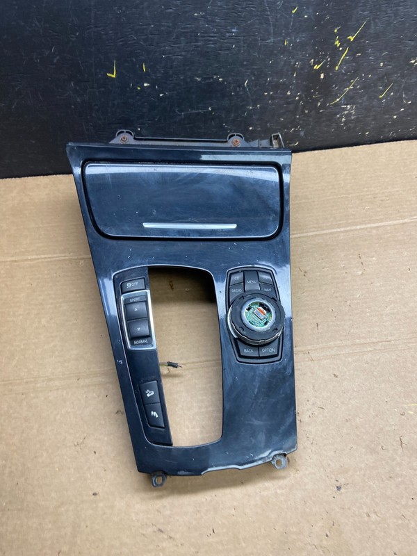 2010 2014 BMW 550i GT Center Shifter Console Trim Cup Holder Switches W6504 DG