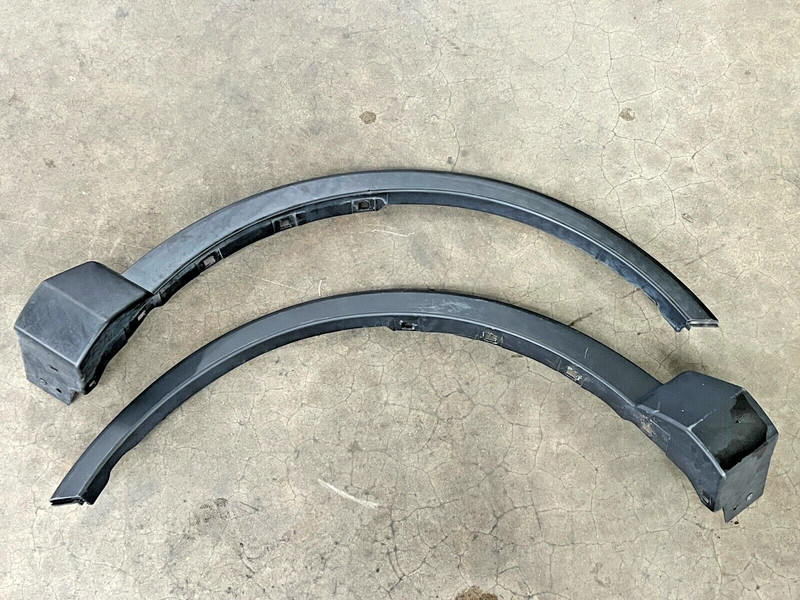 ⭐ 2013-2018 TOYOTA RAV4 FRONT LEFT & RIGHT FENDER FLARE MOLDING SET OEM LOT2443