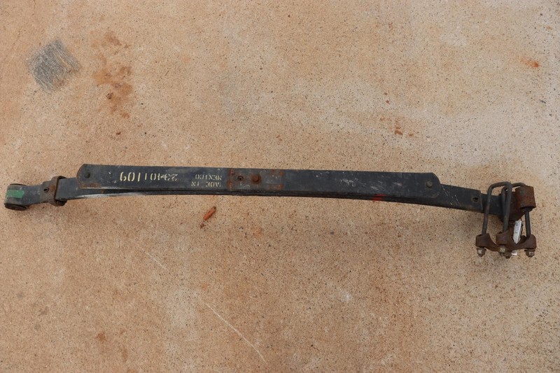2016-2018 CHEVY SILVERADO 1500 4WD REAR RIGHT SUSPENSION LEAF SPRING OEM
