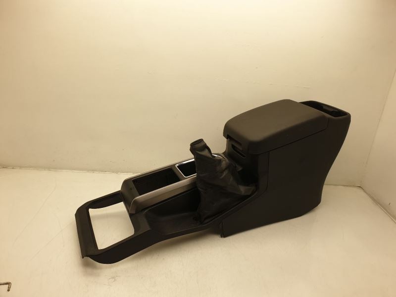 2019 TOYOTA TACOMA SR5 CREW CAB FLOOR MOUNTED CENTER CONSOLE