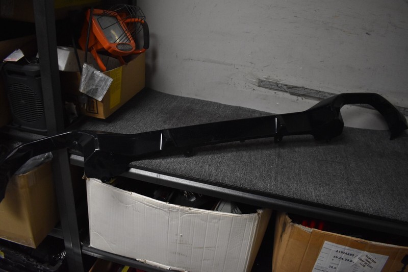 2022-2023 BMW X4 M40I LOWER TRIM PANEL FACTORY OEM