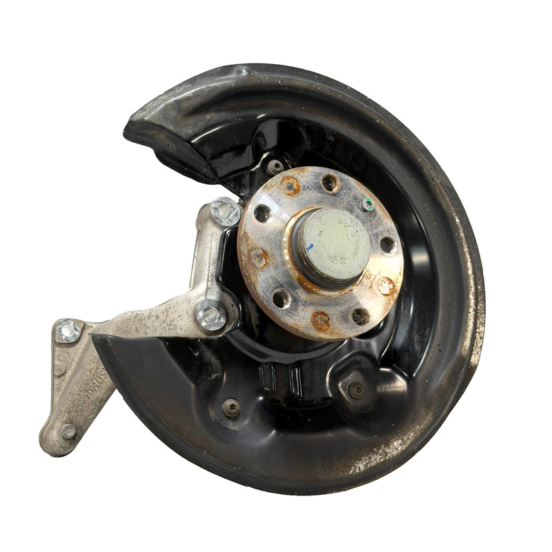 📌 2015 AUDI Q3 FWD REAR LEFT STEERING KNUCKLE WHEEL HUB W/ PLATE OEM