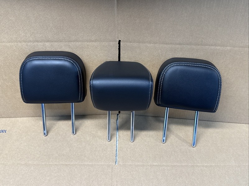 2020-2022 Ford Escape Rear 2nd Row Head Rest Headrest Set 3 Leather OEM Black