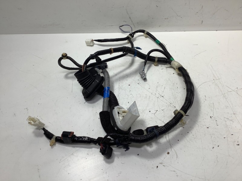 011-016 Honda Odyssey Right Front Door Harness OEM