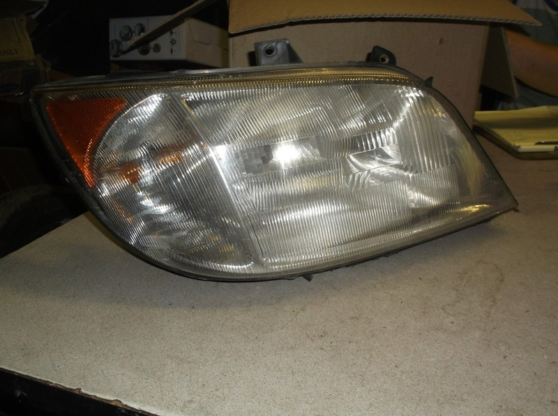 Hella Headlight 532-00 150 RE 151 496-00 247 266-00 *FREE SHIPPING*