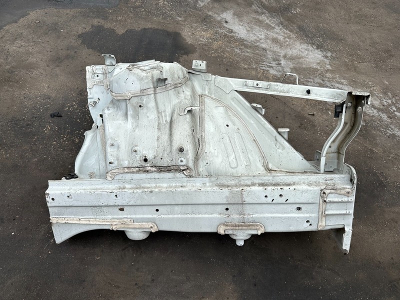 18-23 KIA STINGER - FRONT LEFT DRIVER SIDE FRAME RAIL APRON CUT OEM