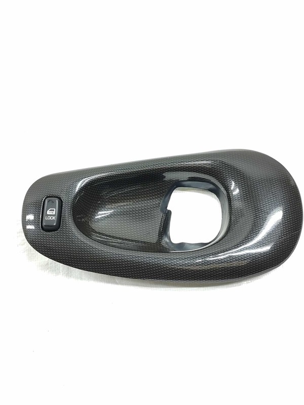 2005 Pontiac Bonneville Front RH Passenger Carbon Fiber Door Handle Bezel