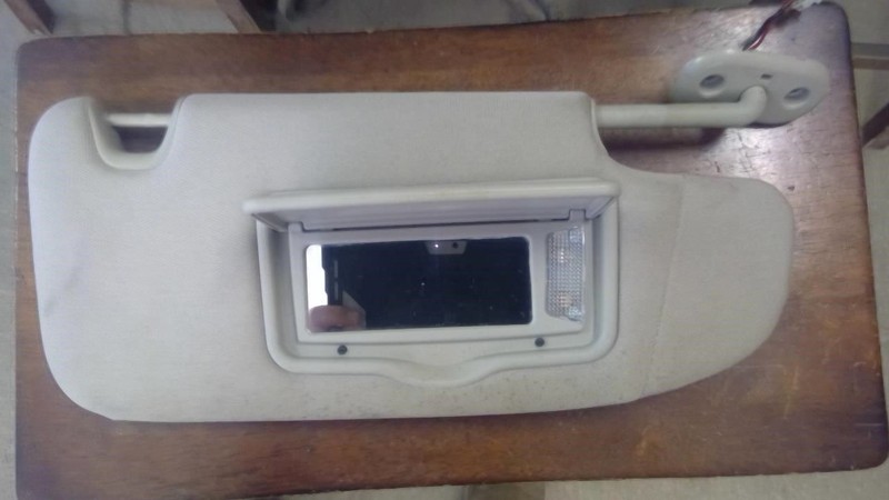 Passenger Right Sun Visor With Illumination Fits 10-12 FUSION 736678